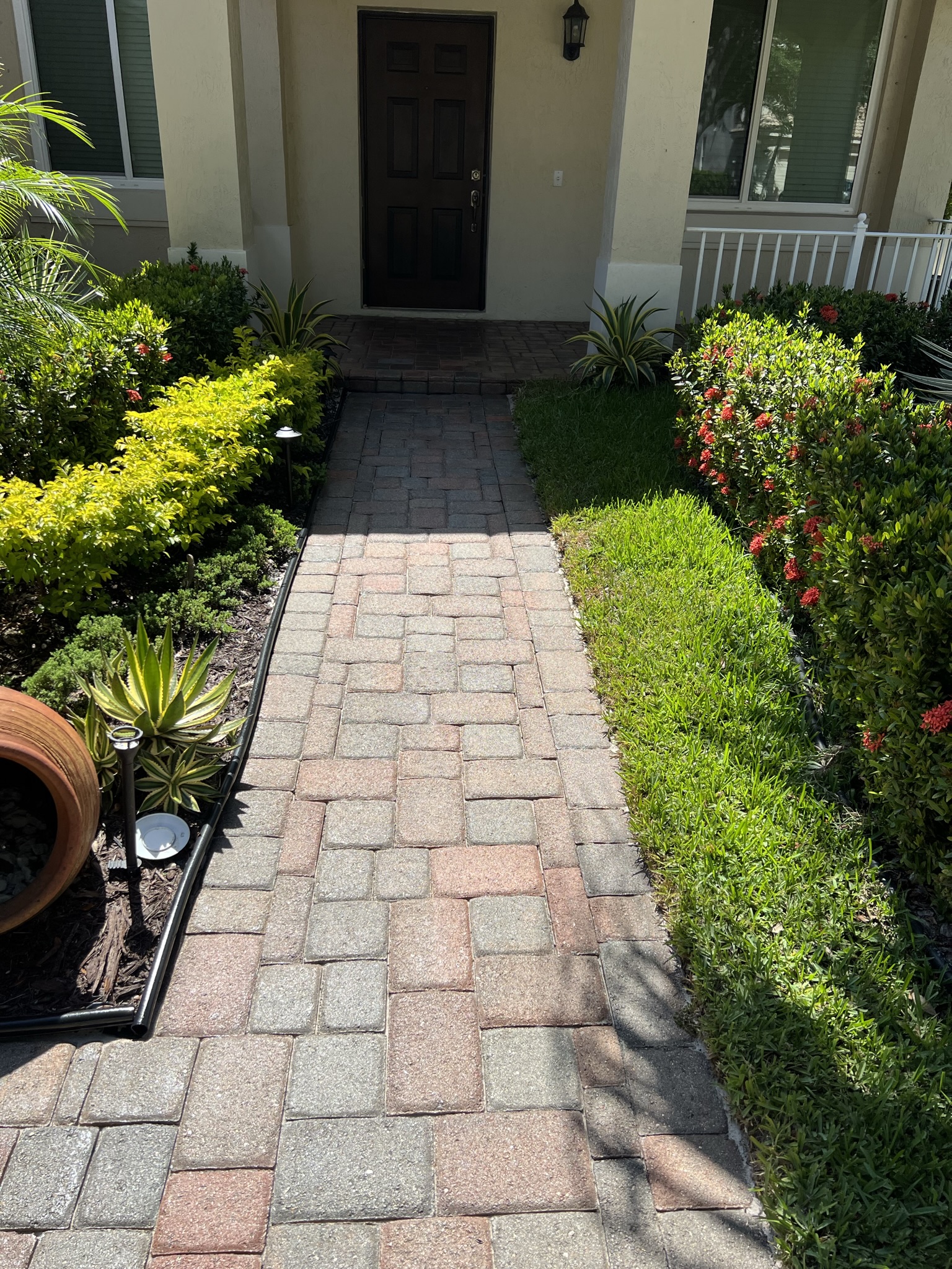 Pavers Sealing Expert, Paver sealing miami, pavers installation